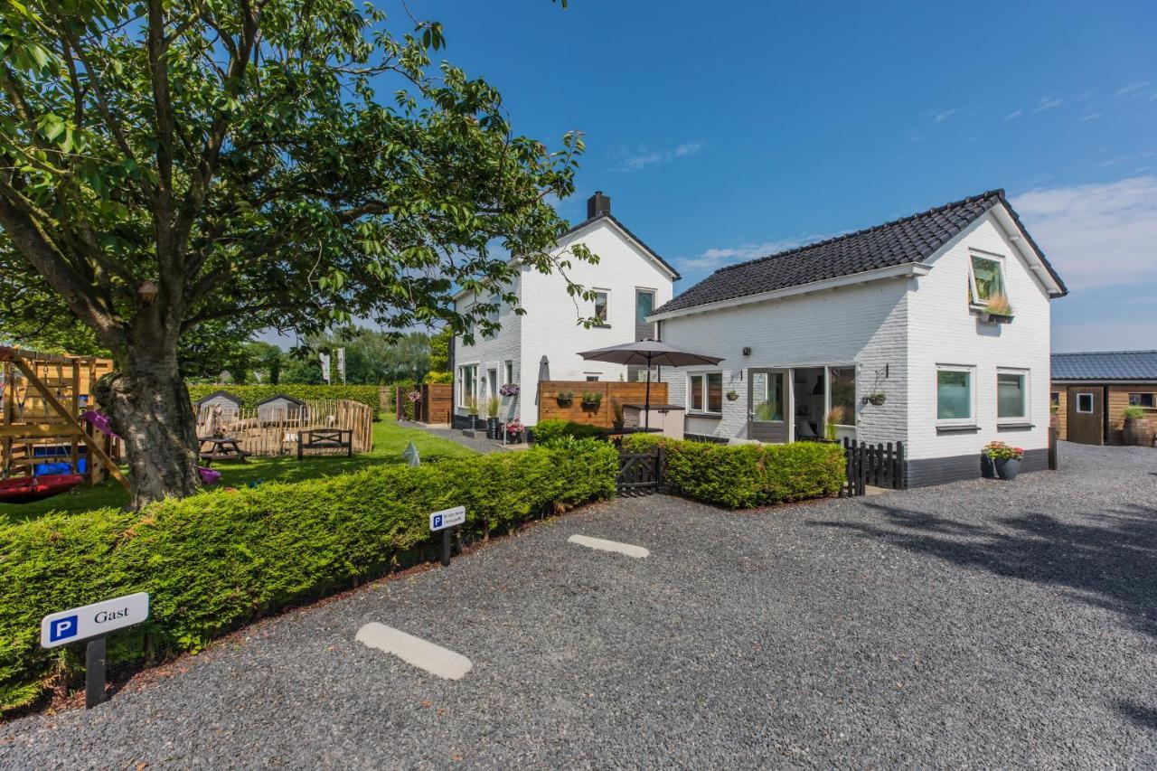 Holiday Home Oostkapelle Exterior photo
